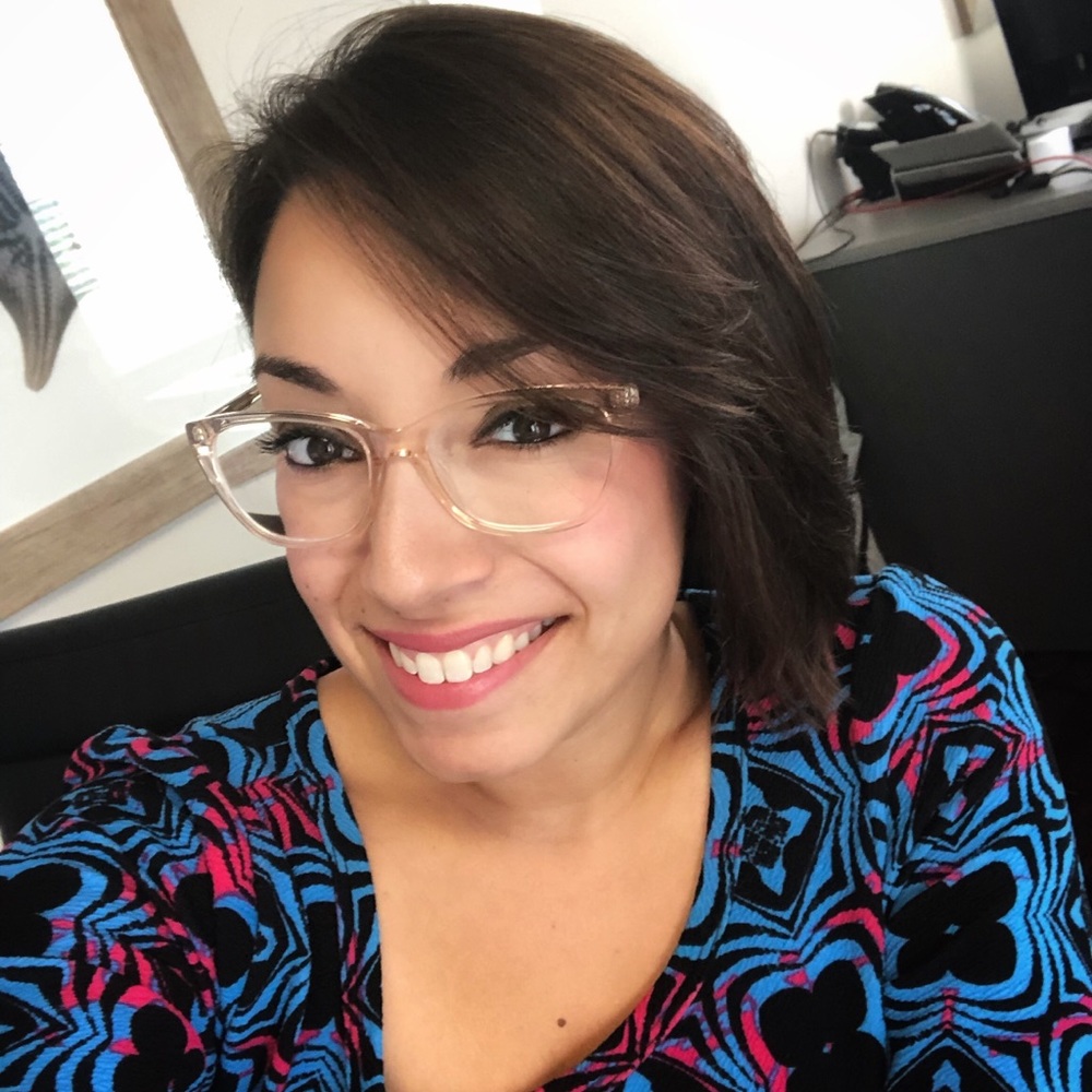 Meet your Posher, Carla